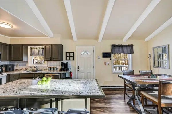 $364,000 | 124 Fern Ridge Road, Blakeslee, PA 18610