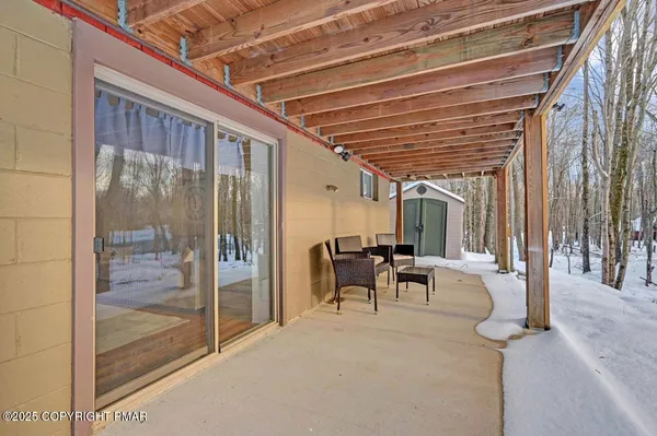 $364,000 | 124 Fern Ridge Road, Blakeslee, PA 18610