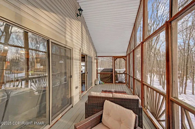 $369,000 | 124 Fern Ridge Road, Blakeslee, PA 18610