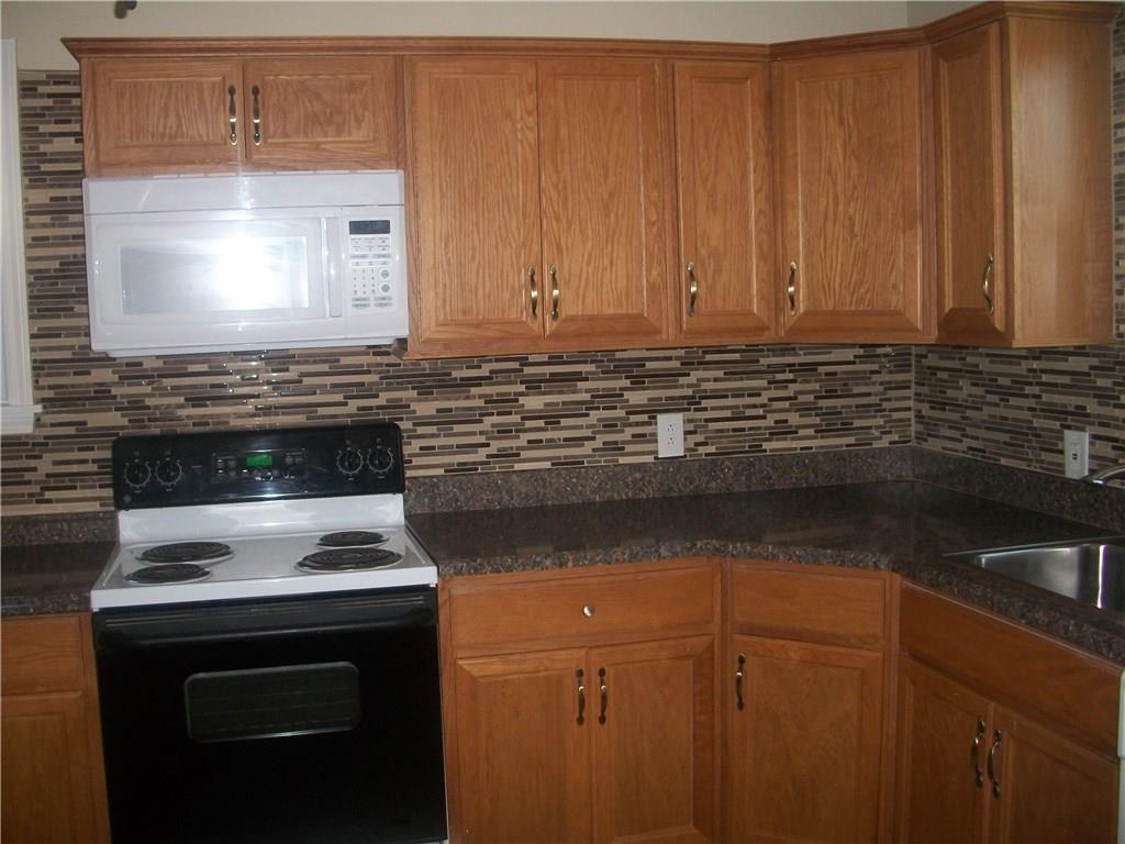 607 Roup Street Tarentum, PA 15084 - Photo 9 of 18 Gallery Image 9