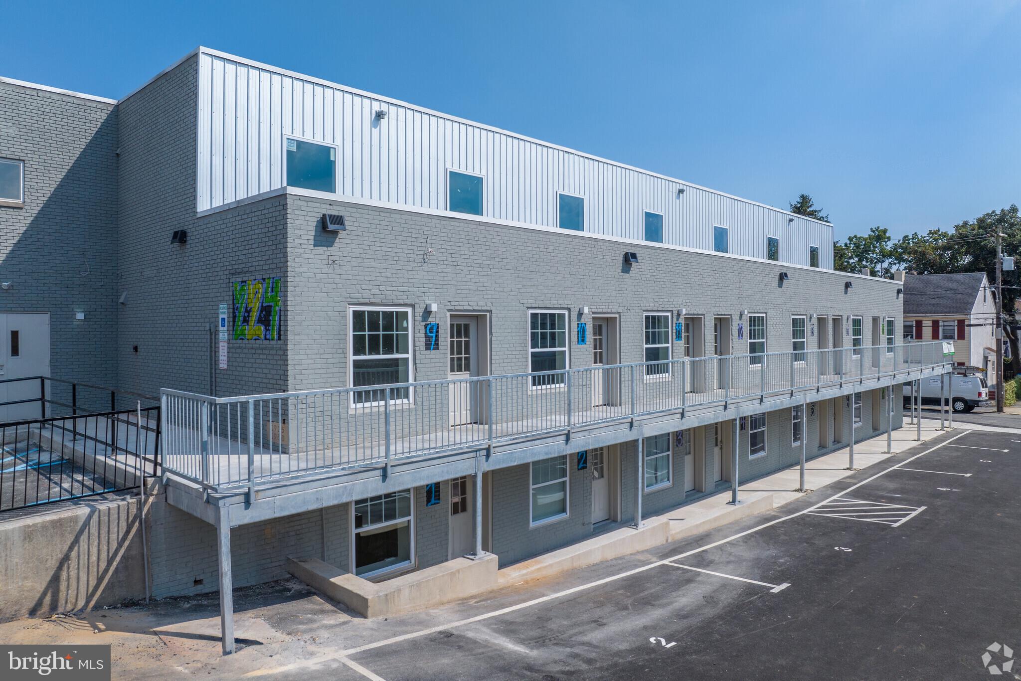 224 Hall Street, Unit 7 Phoenixville, PA 19460 - Photo 13 of 14 a view of a large building
