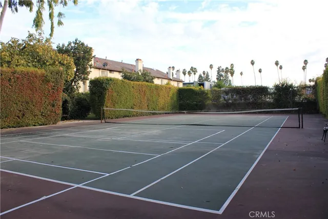 a view of a tennis court