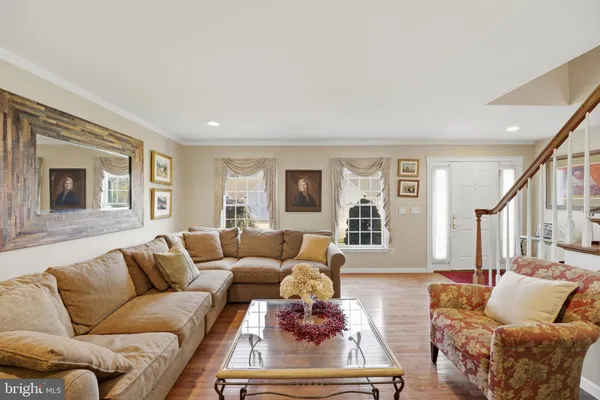 $675,000 | 352 Chestnut Drive, Manahawkin, NJ 08050