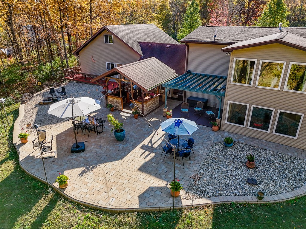 18421 Chief Road Charleston, IL 61920 - Photo 5 of 47
