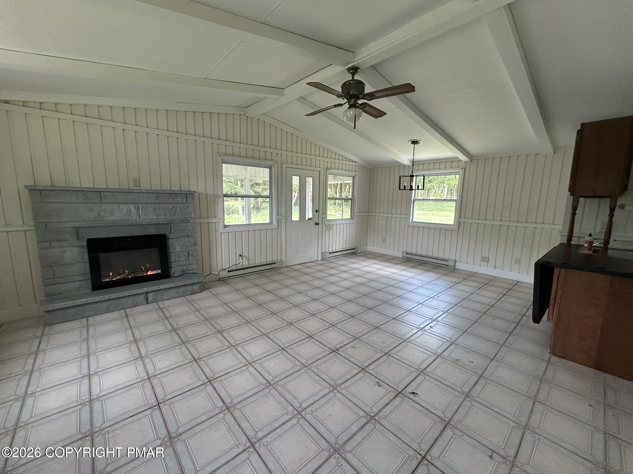 548 Mountain Road Albrightsville, PA 18210 - Photo 5 of 20 IMG_1987