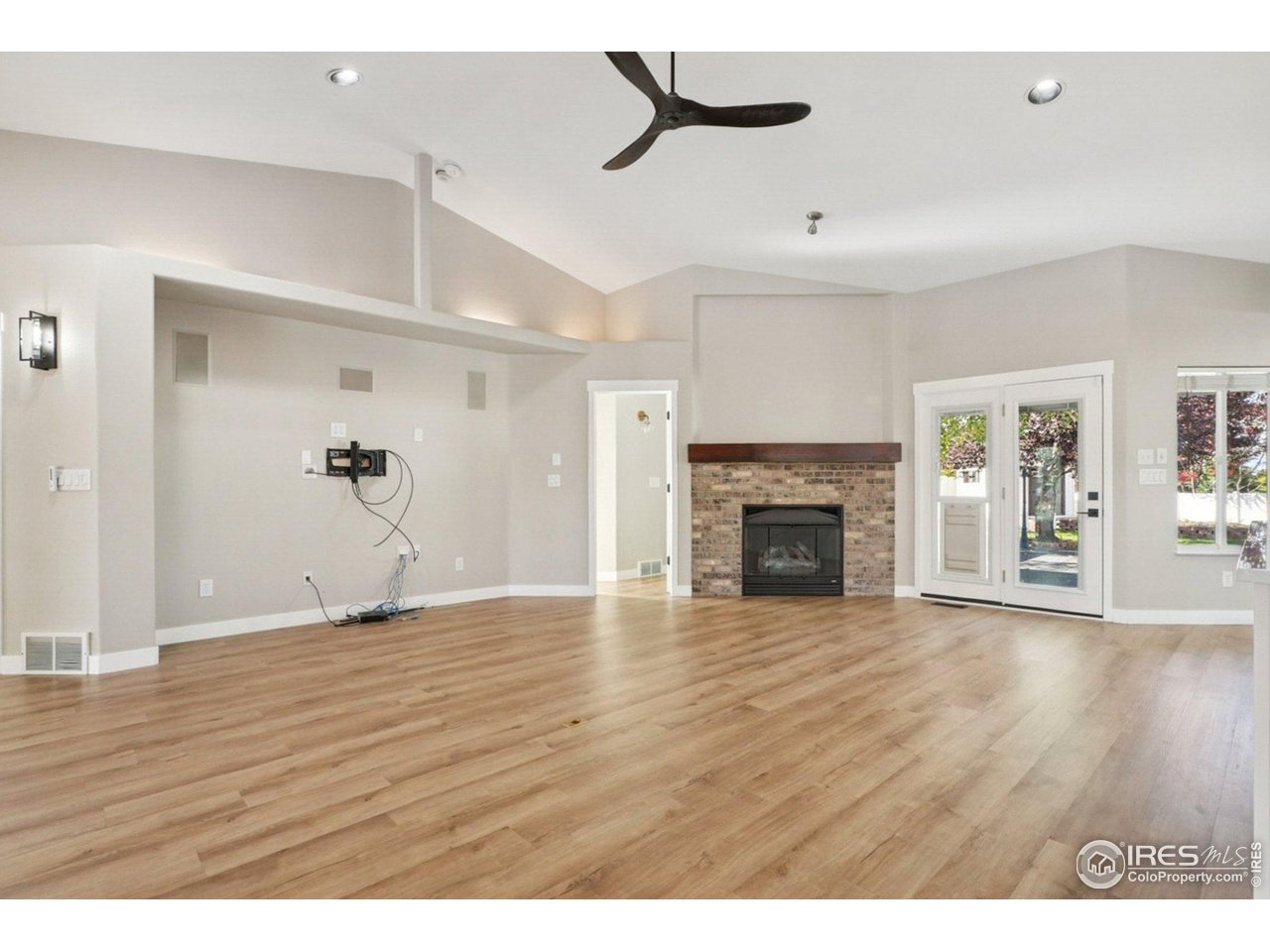 5605 West 13th St Road Greeley, CO 80634 - Photo 6 of 50 Living Room