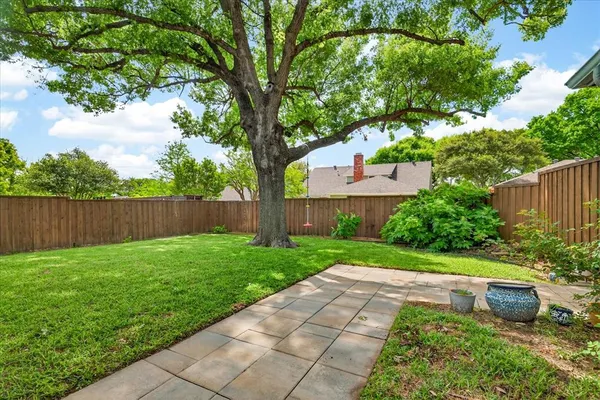 $3,700 | 9624 Atherton Drive, Dallas, TX 75243