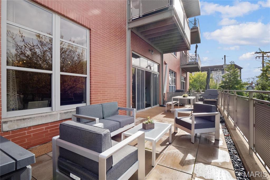 6340 Clayton Road, Unit 103 St. Louis, MO 63117 - Photo 11 of 28