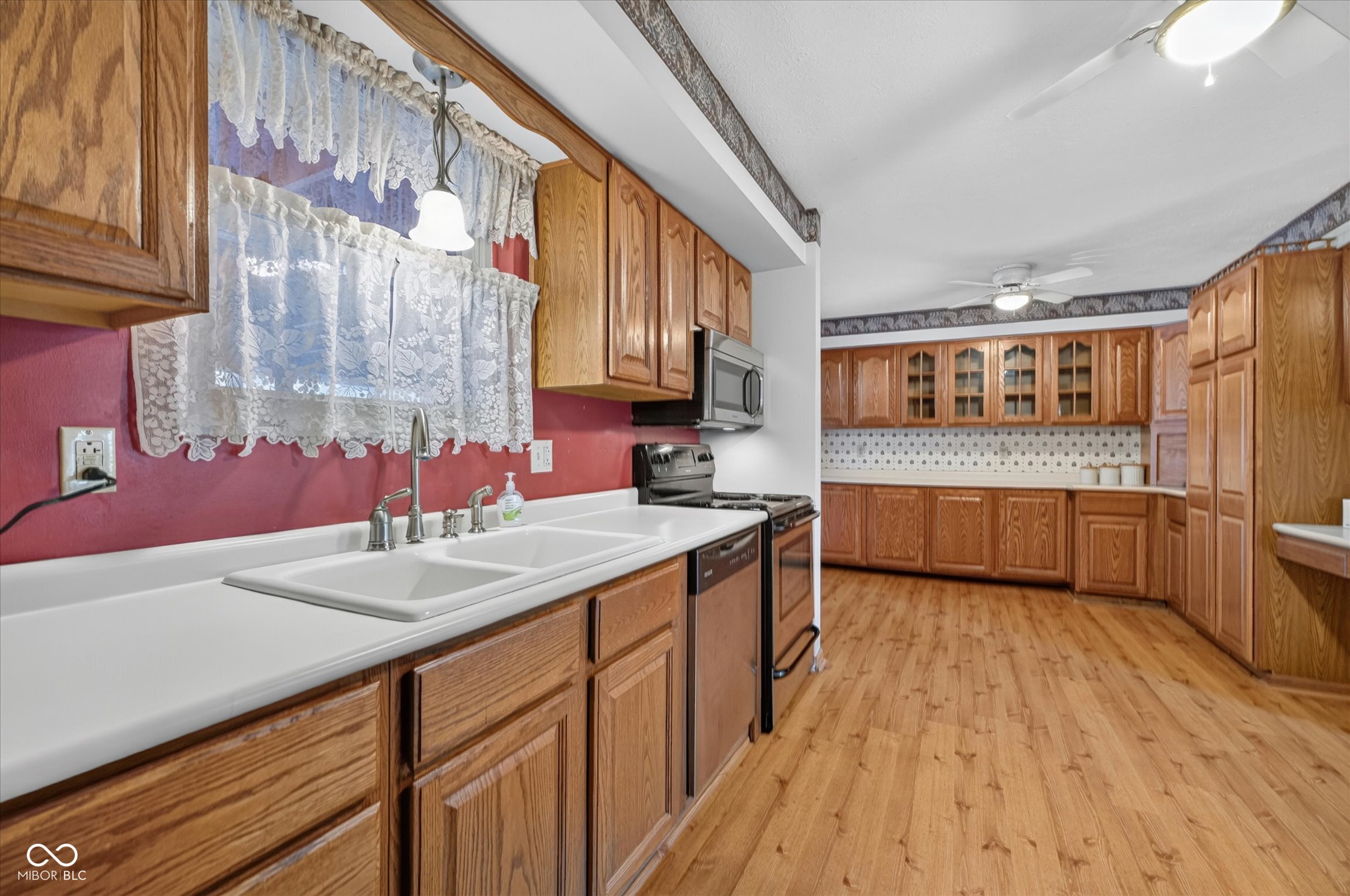 9305 Thompson Road Indianapolis, IN 46239 - Photo 15 of 32