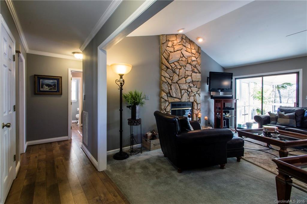 176 Spring Run Road Mooresville, NC 28117 - Photo 5 of 24 Gallery Image 5