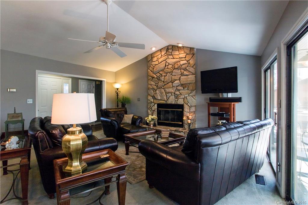 176 Spring Run Road Mooresville, NC 28117 - Photo 6 of 24 Gallery Image 6