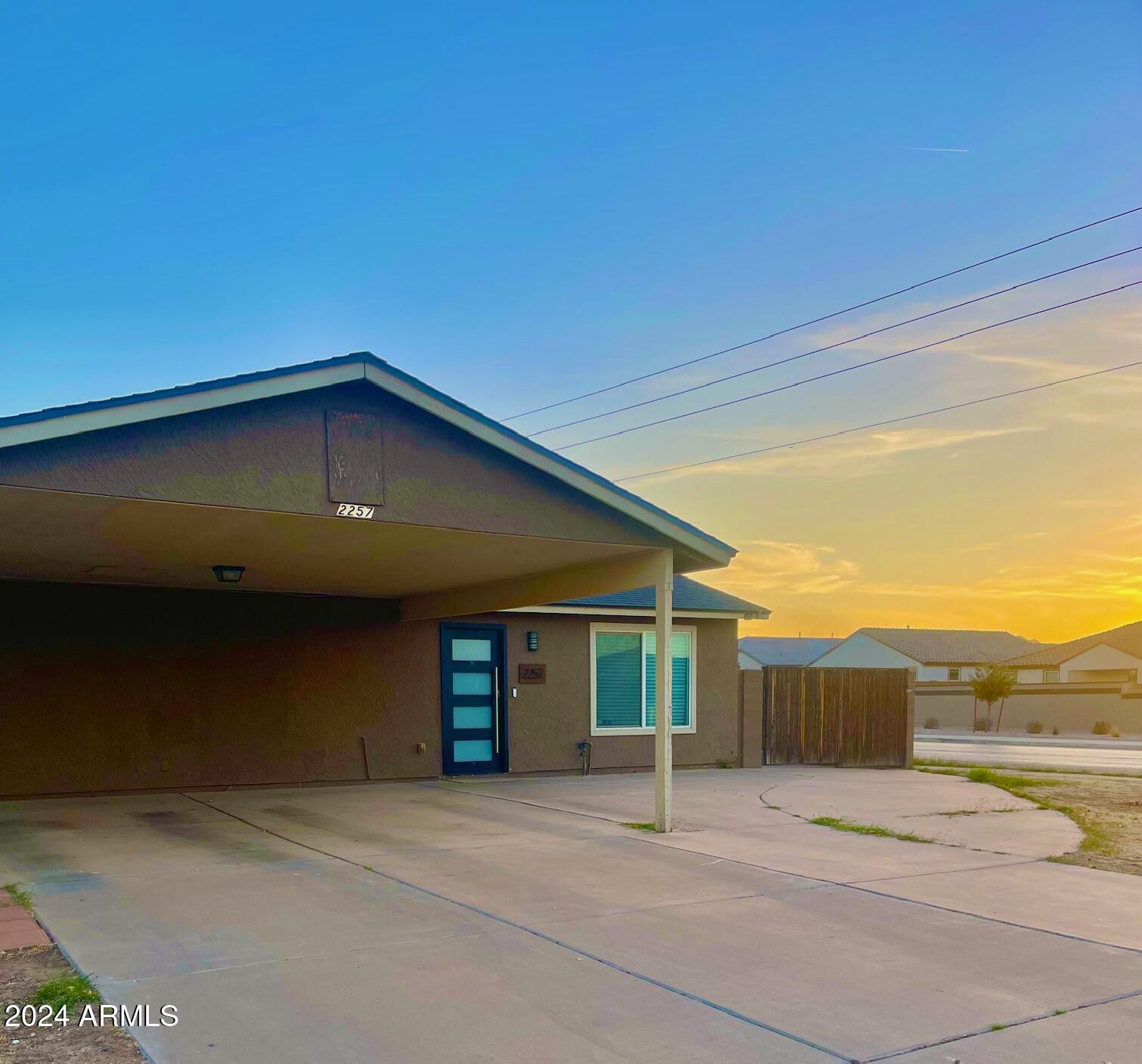 2257 West Roeser Road Phoenix, AZ 85041 - Photo 1 of 14 IMG_2757