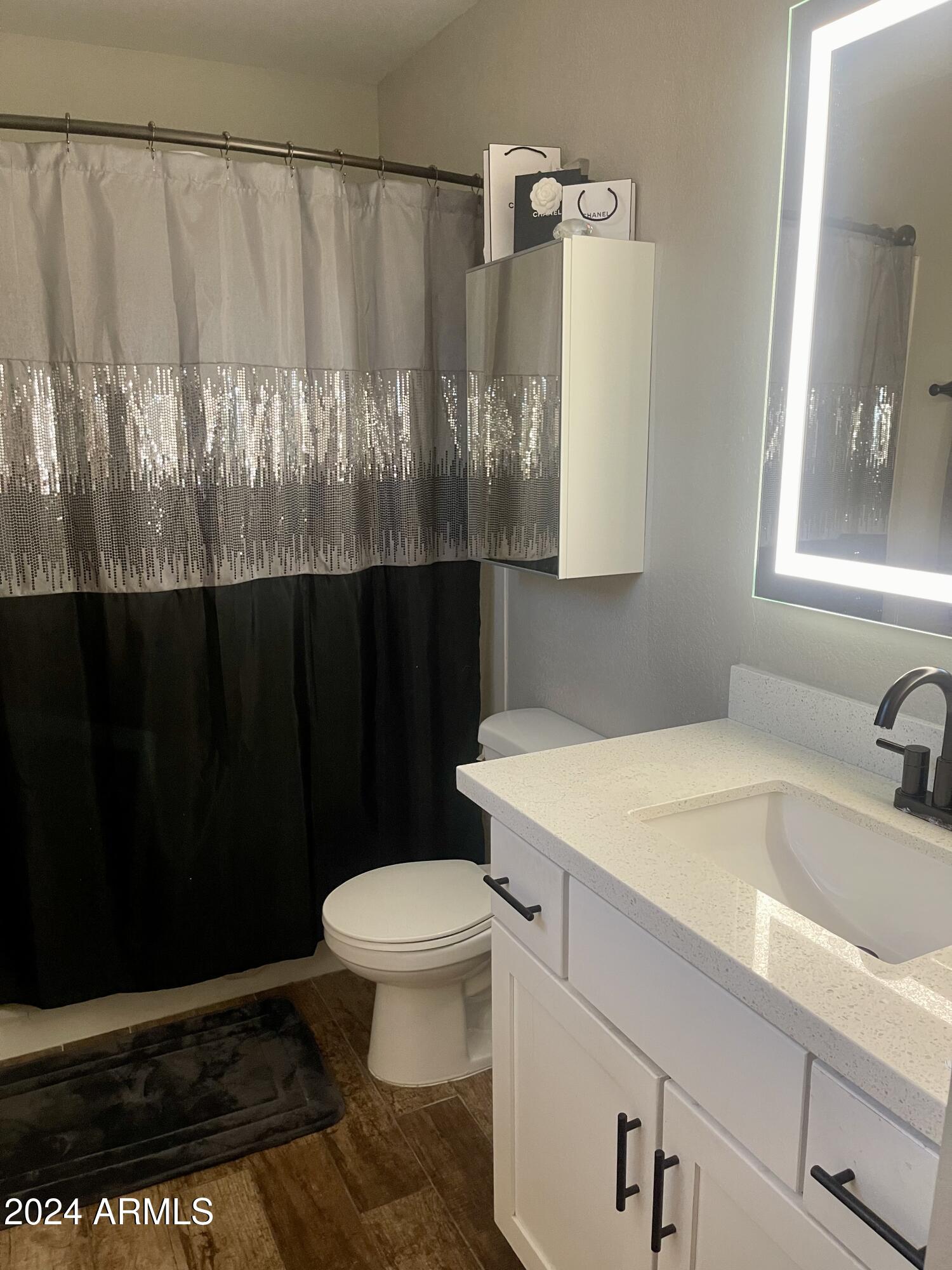 2257 West Roeser Road Phoenix, AZ 85041 - Photo 8 of 14 03978BF0-AD1A-466E-9DBD-248BC4C1F6B0