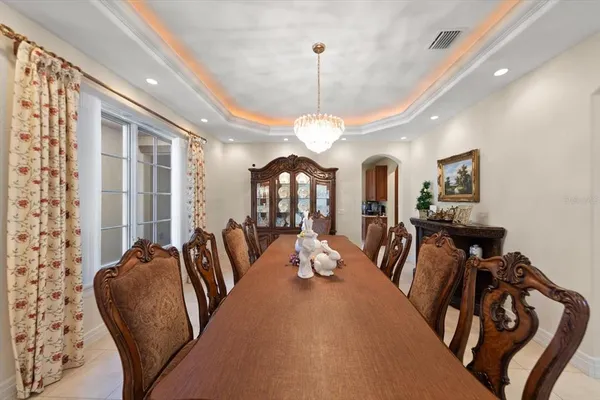 $2,950,000 | 305 Eastleigh Drive, Belleair, FL 33756