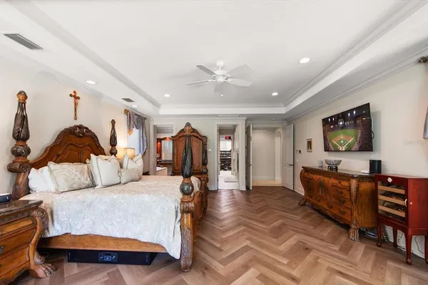 $2,950,000 | 305 Eastleigh Drive, Belleair, FL 33756