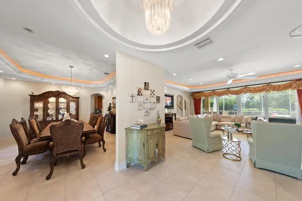 $2,950,000 | 305 Eastleigh Drive, Belleair, FL 33756
