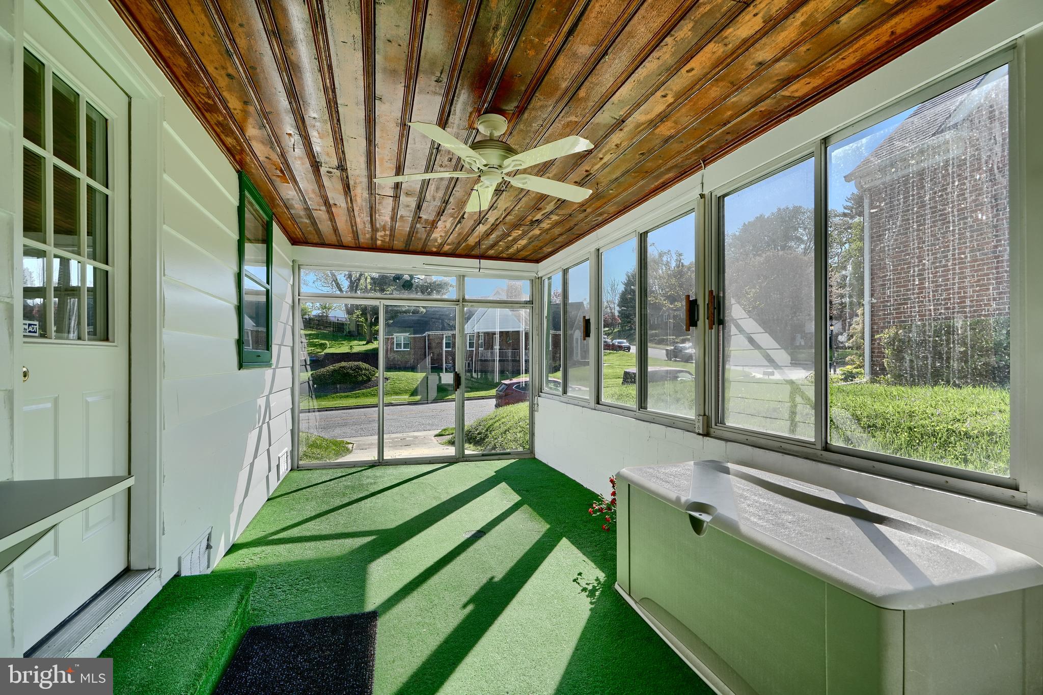 1316 Glendale Road Baltimore, MD 21239 - Photo 34 of 37 a garden view with a sitting space