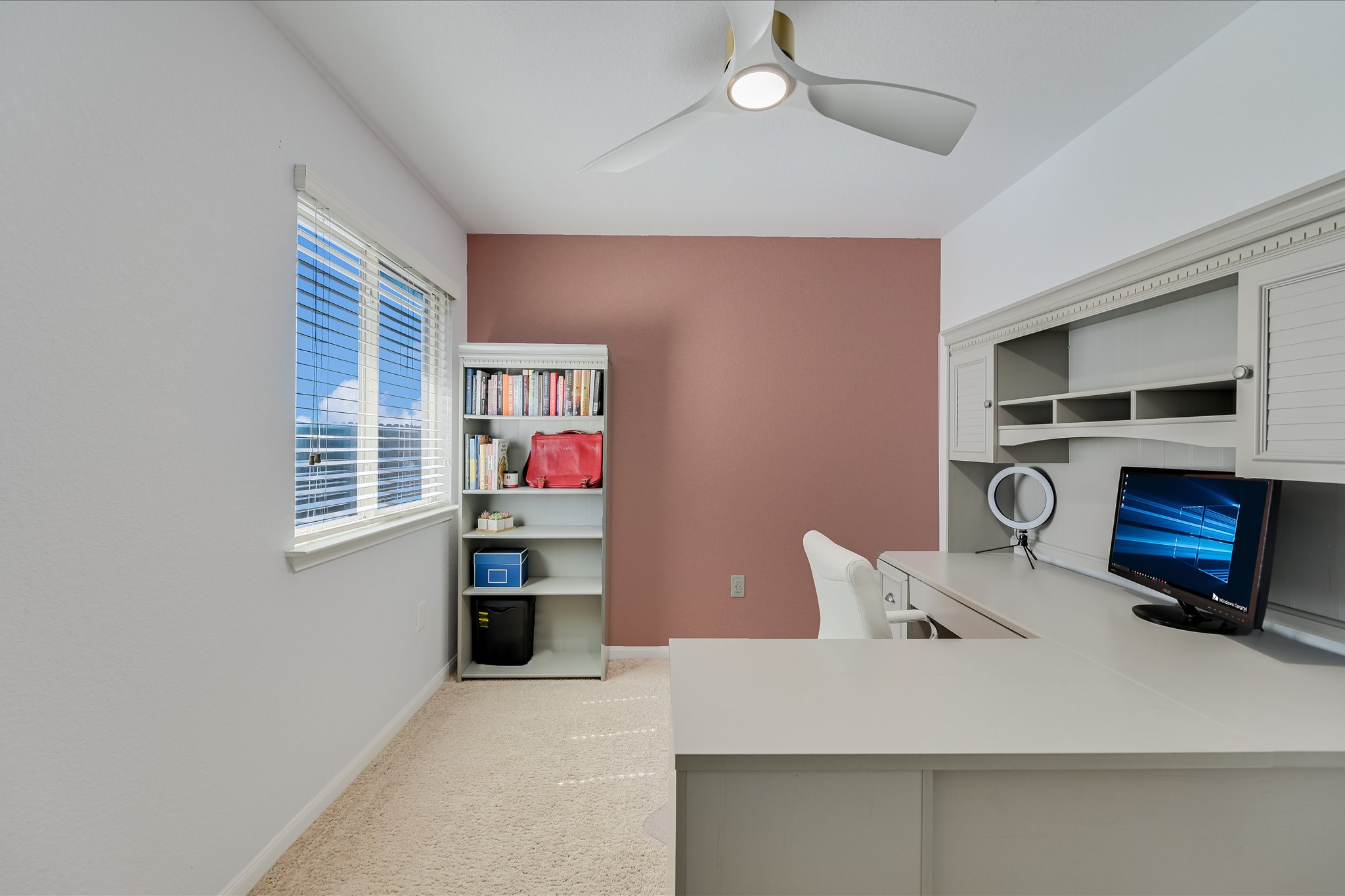 725 Pinnacle Drive Georgetown, TX 78626 - Photo 15 of 20 a room with furniture and a flat screen tv