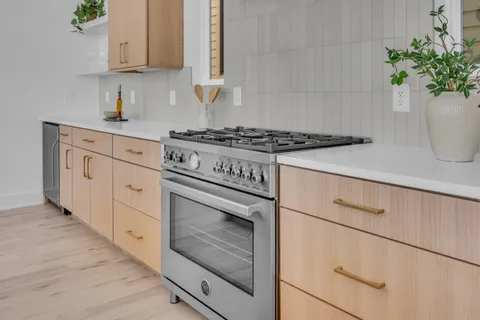 $1,250,000 | 1226 Preston Drive, Nashville, TN 37206