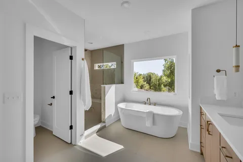 $1,250,000 | 1226 Preston Drive, Nashville, TN 37206