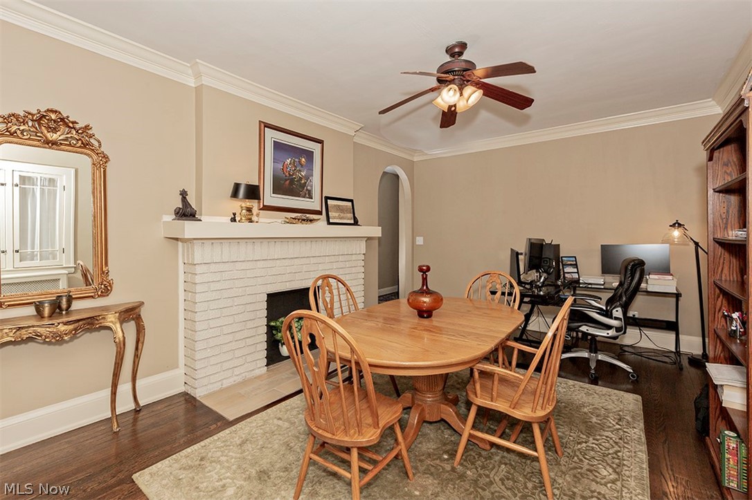 2116 Surrey Road, Unit 2 Cleveland, OH 44106 - Photo 7 of 27 Lovely hardwood floors and high ceilings throughout main living areas