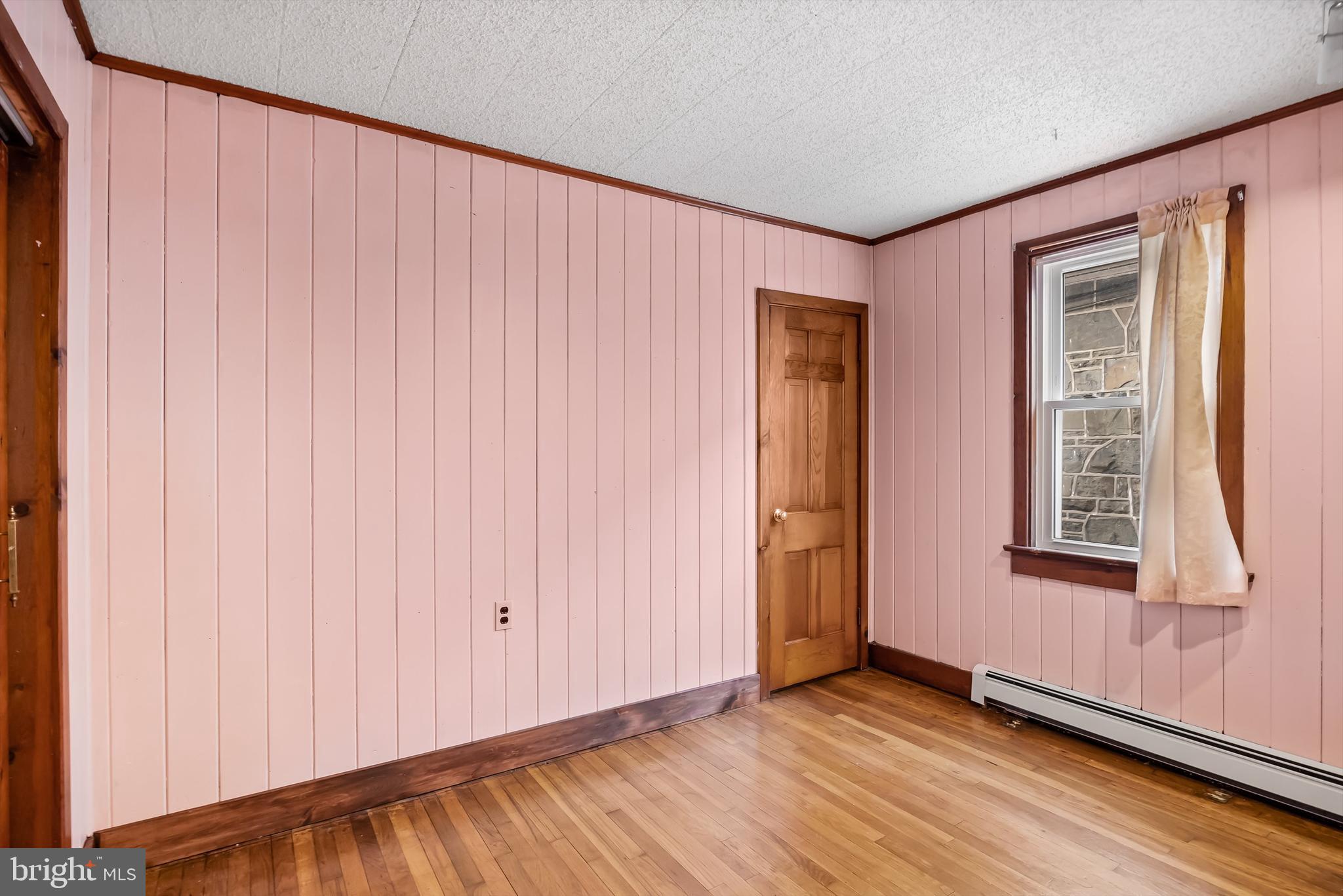 33 Lejune Road Cinnaminson, NJ 08077 - Photo 15 of 28 Bedroom 2