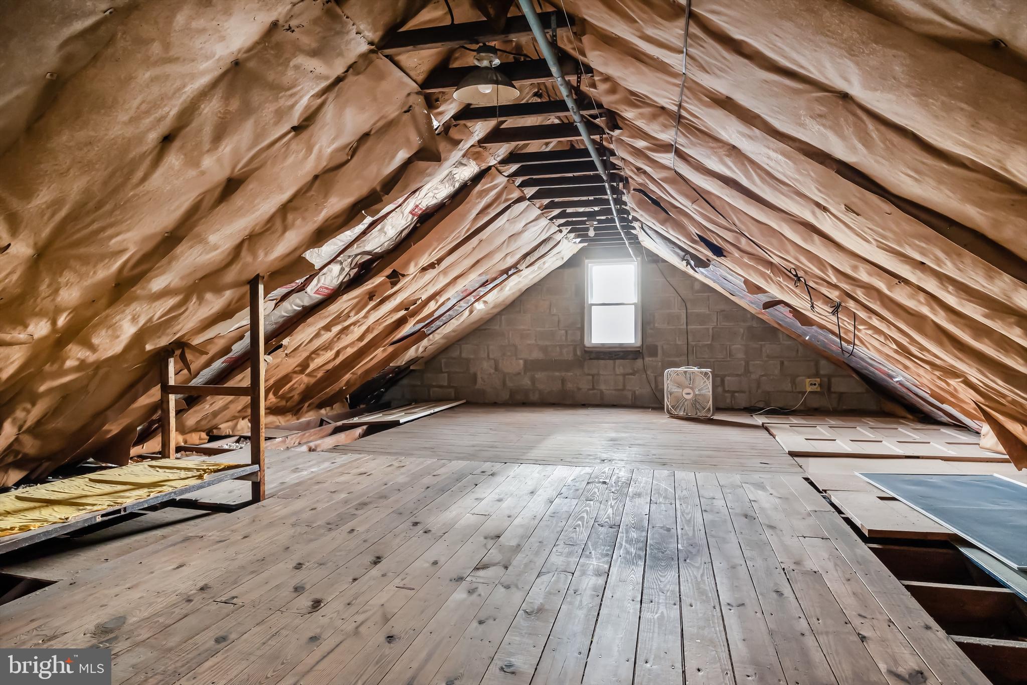 33 Lejune Road Cinnaminson, NJ 08077 - Photo 18 of 28 Walk-up Attic