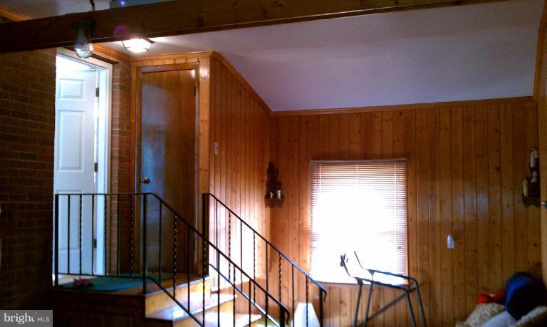 677 Stringtown Road Berryville, VA 22611 - Photo 15 of 22 Interior (General)