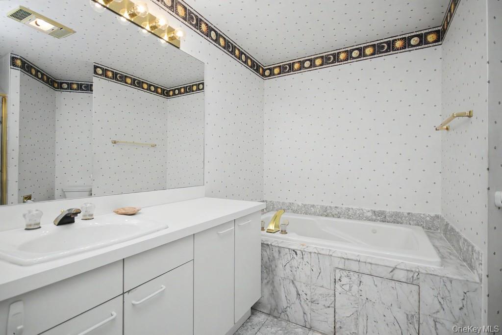 333 North State Road, Unit 61 Briarcliff Manor, NY 10510 - Photo 16 of 32