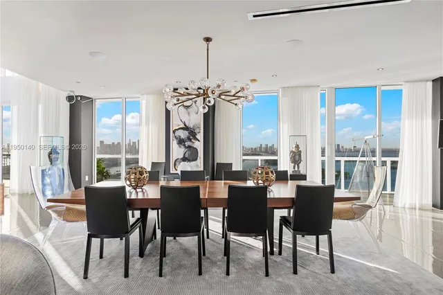 $28,900,000 | 450 Alton Road, Unit PH1, Miami Beach, FL 33139