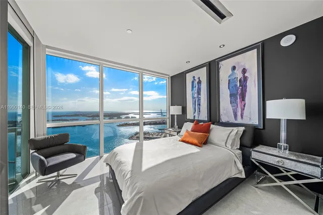 $28,900,000 | 450 Alton Road, Unit PH1, Miami Beach, FL 33139