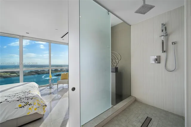 $28,900,000 | 450 Alton Road, Unit PH1, Miami Beach, FL 33139