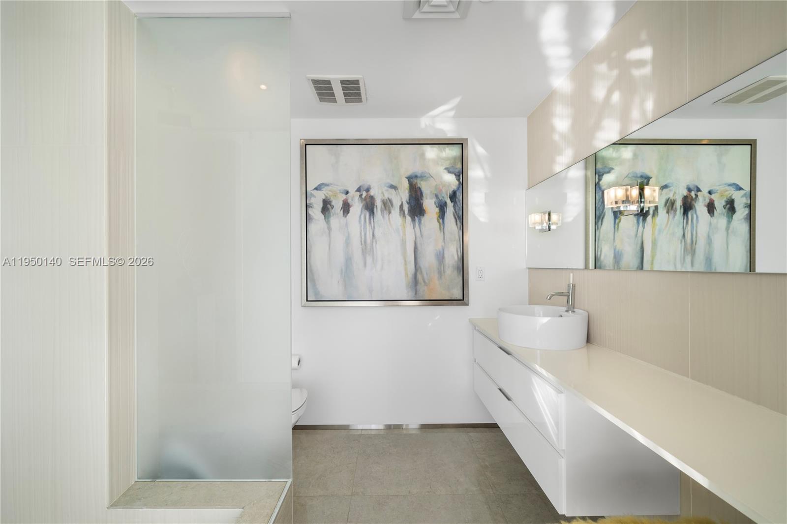 450 Alton Road, Unit PH1 Miami Beach, FL 33139 - Photo 74 of 98 a bathroom with a bathtub and a shower