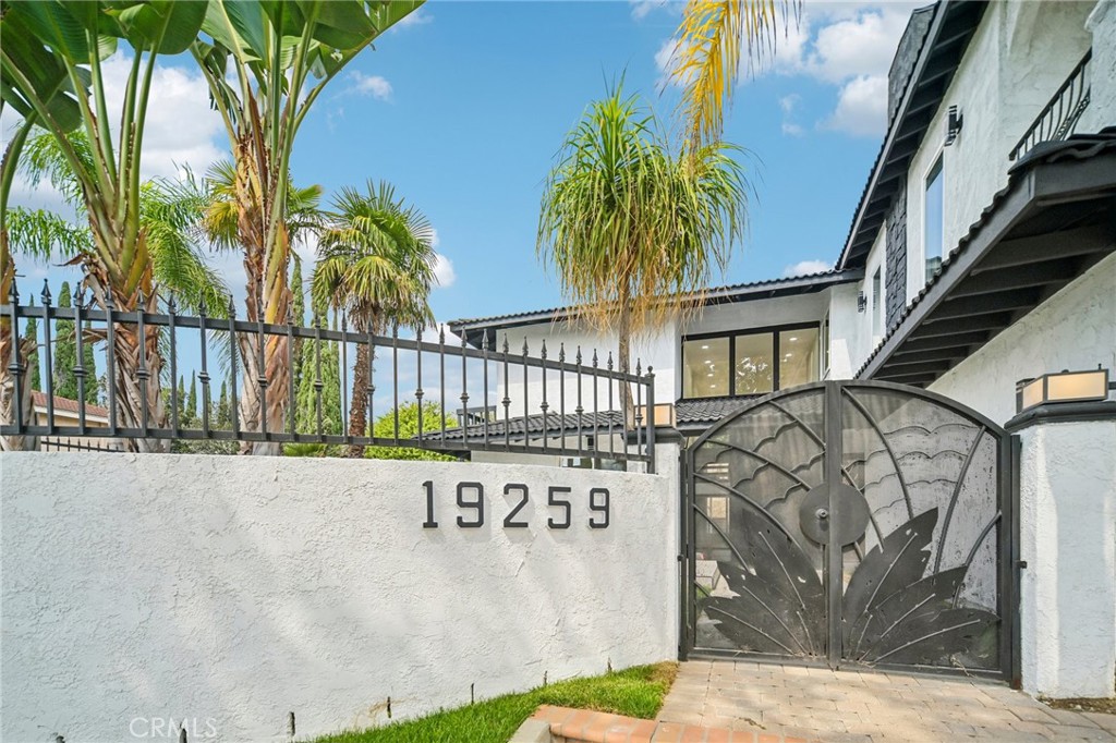 19259 Ludlow Street Porter Ranch, CA 91326 - Photo 63 of 71 Gallery Image 63