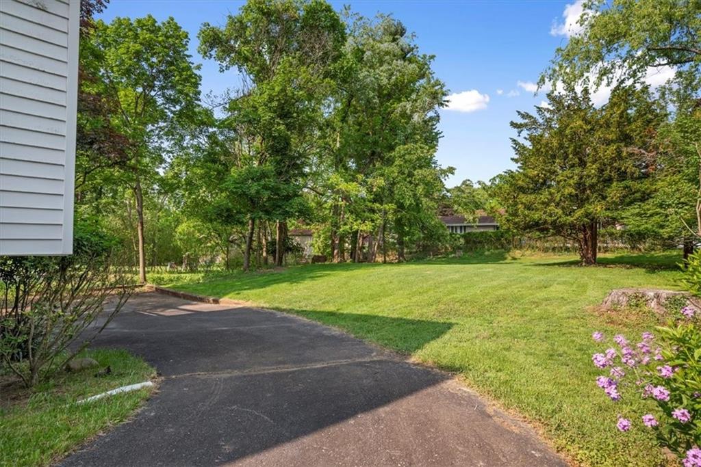 373 Goldsmith Road Pittsburgh, PA 15237 - Photo 34 of 40 a view of a park