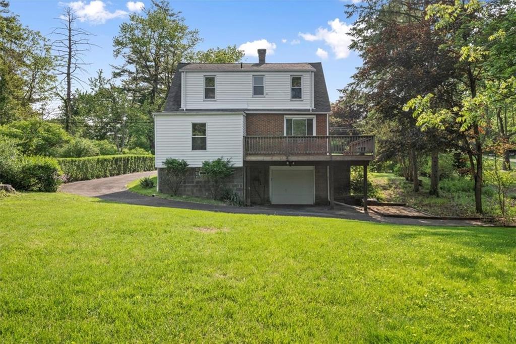 373 Goldsmith Road Pittsburgh, PA 15237 - Photo 39 of 40 a view of a house with a yard