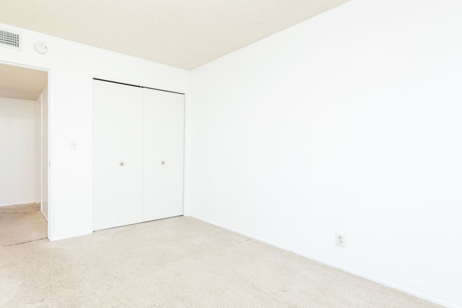 1225 North Erwin Street Ridgecrest, CA 93555 - Photo 22 of 27 a view of a small space