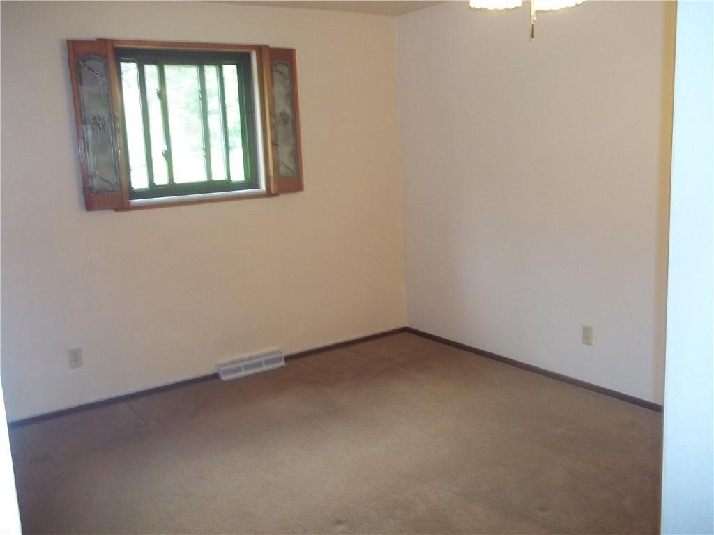 205 McJunkin Road Plum, PA 15239 - Photo 8 of 25 Gallery Image 8