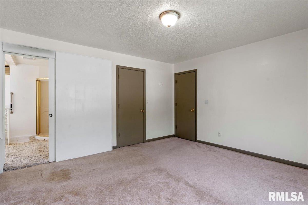 1204 Harmony Court Springfield, IL 62703 - Photo 19 of 35