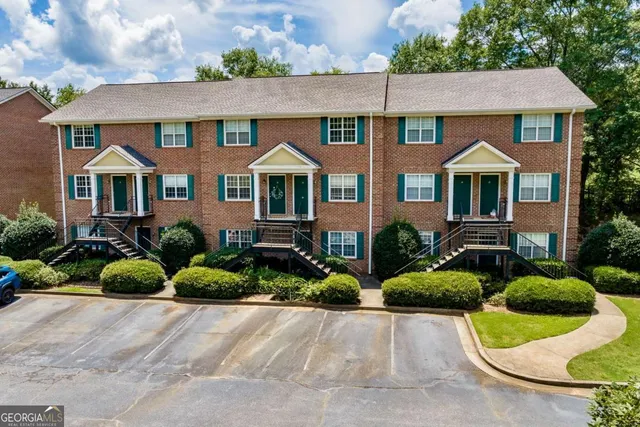 $213,900 | 100 Woodstone Drive, Unit 10, Athens, GA 30605