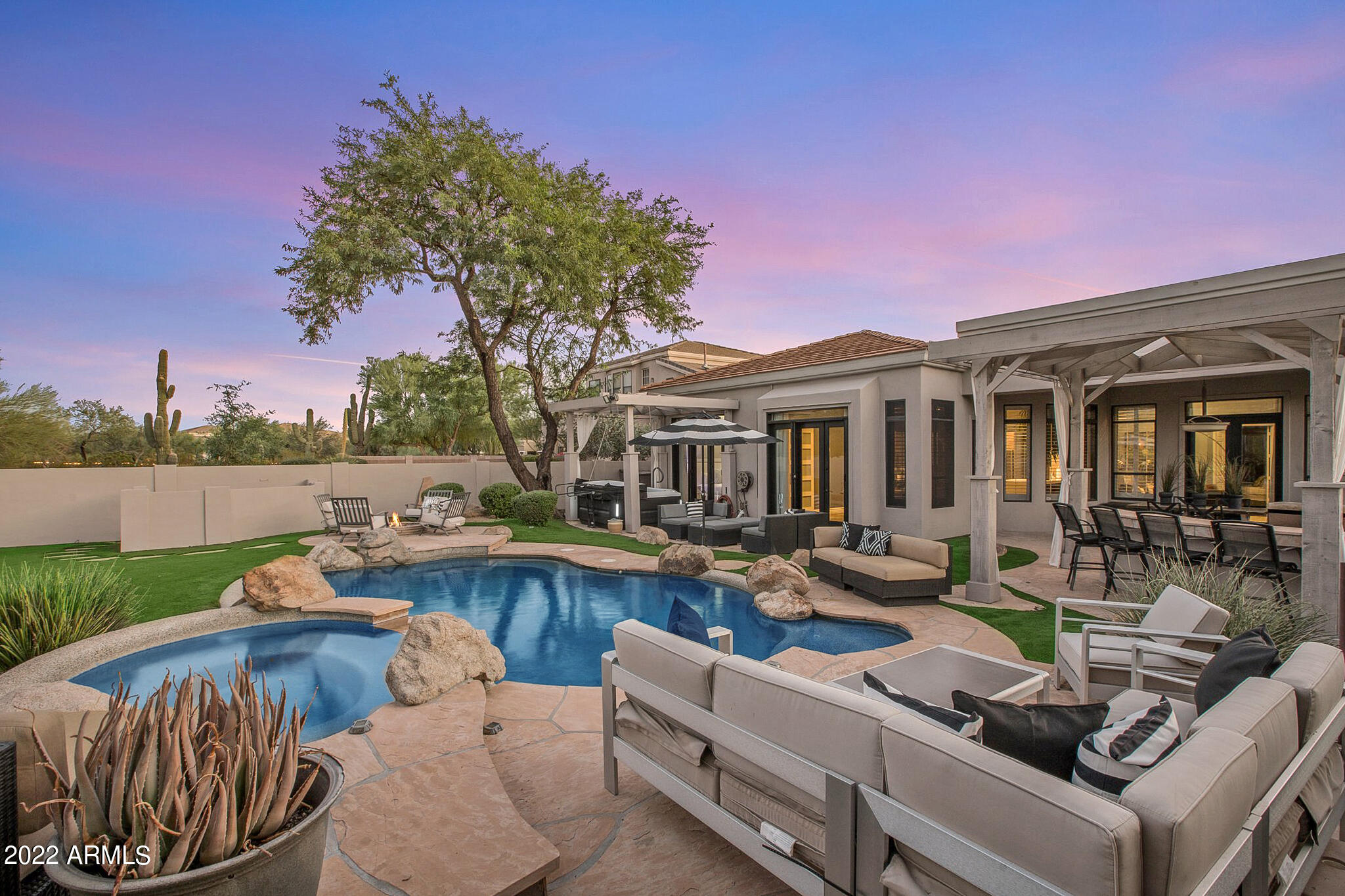 5222 East Hashknife Road Phoenix, AZ 85054 - Photo 31 of 52 Beautiful Pool & Seating Area