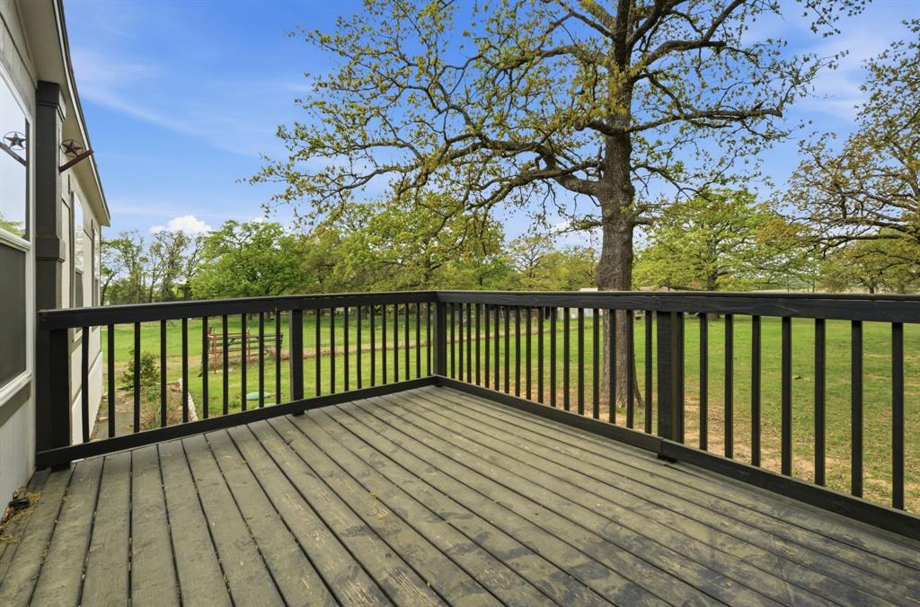 7334 West Line Road Collinsville, TX 76233 - Photo 11 of 20