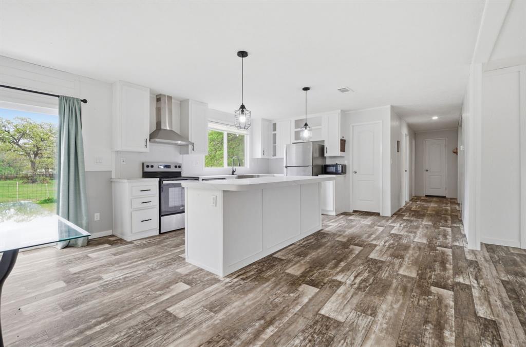 7334 West Line Road Collinsville, TX 76233 - Photo 3 of 20