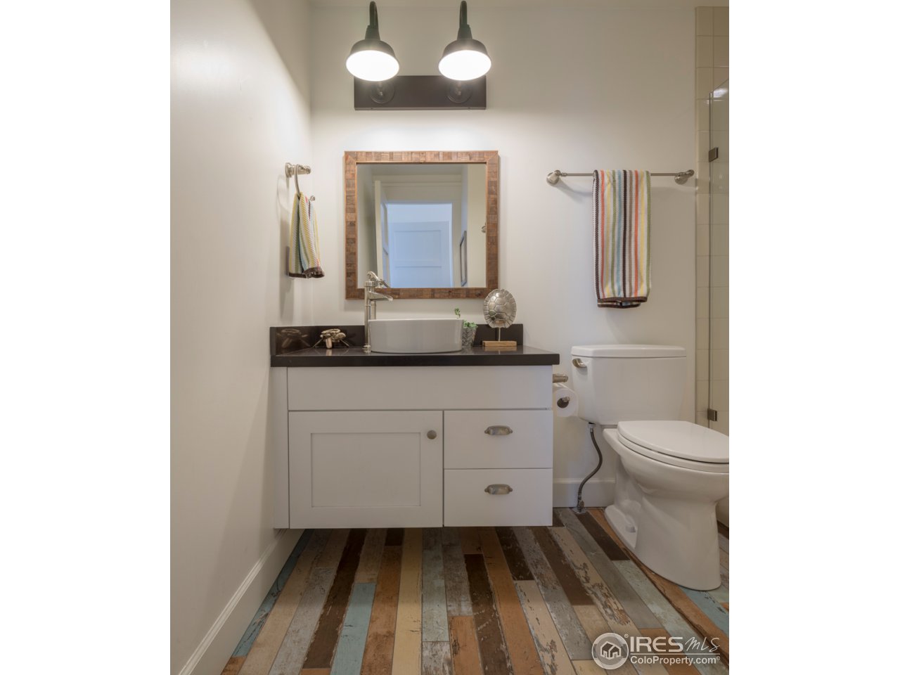 815 Forest Avenue Boulder, CO 80304 - Photo 26 of 34 Upper West Bath