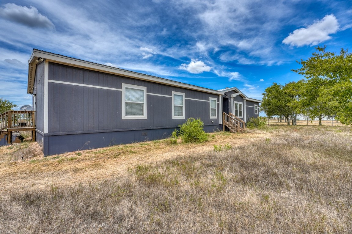 101 Samuel Drive Bertram, TX 78605 - Photo 5 of 30