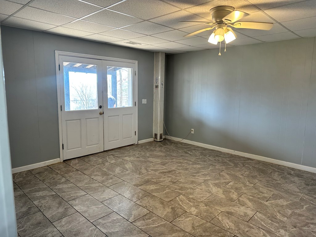 236 Logan Circle Ellijay, GA 30540 - Photo 3 of 17