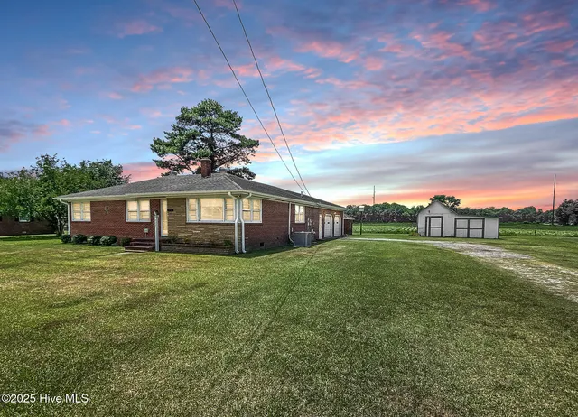 $265,000 | 202 Winfall Boulevard, Hertford, NC 27944