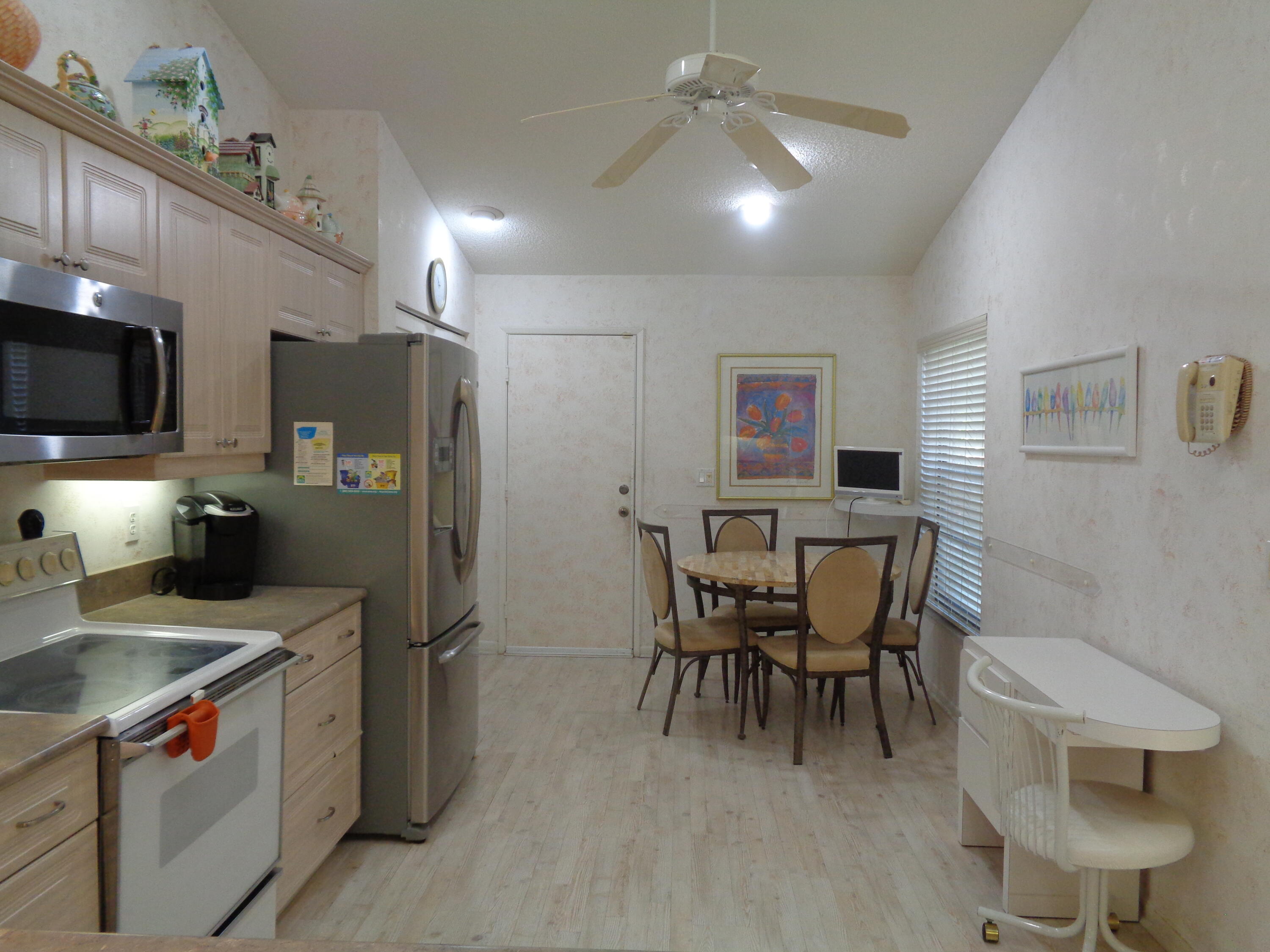 8159 Springlake Drive, Unit A Boca Raton, FL 33496 - Photo 7 of 44 Kitchen