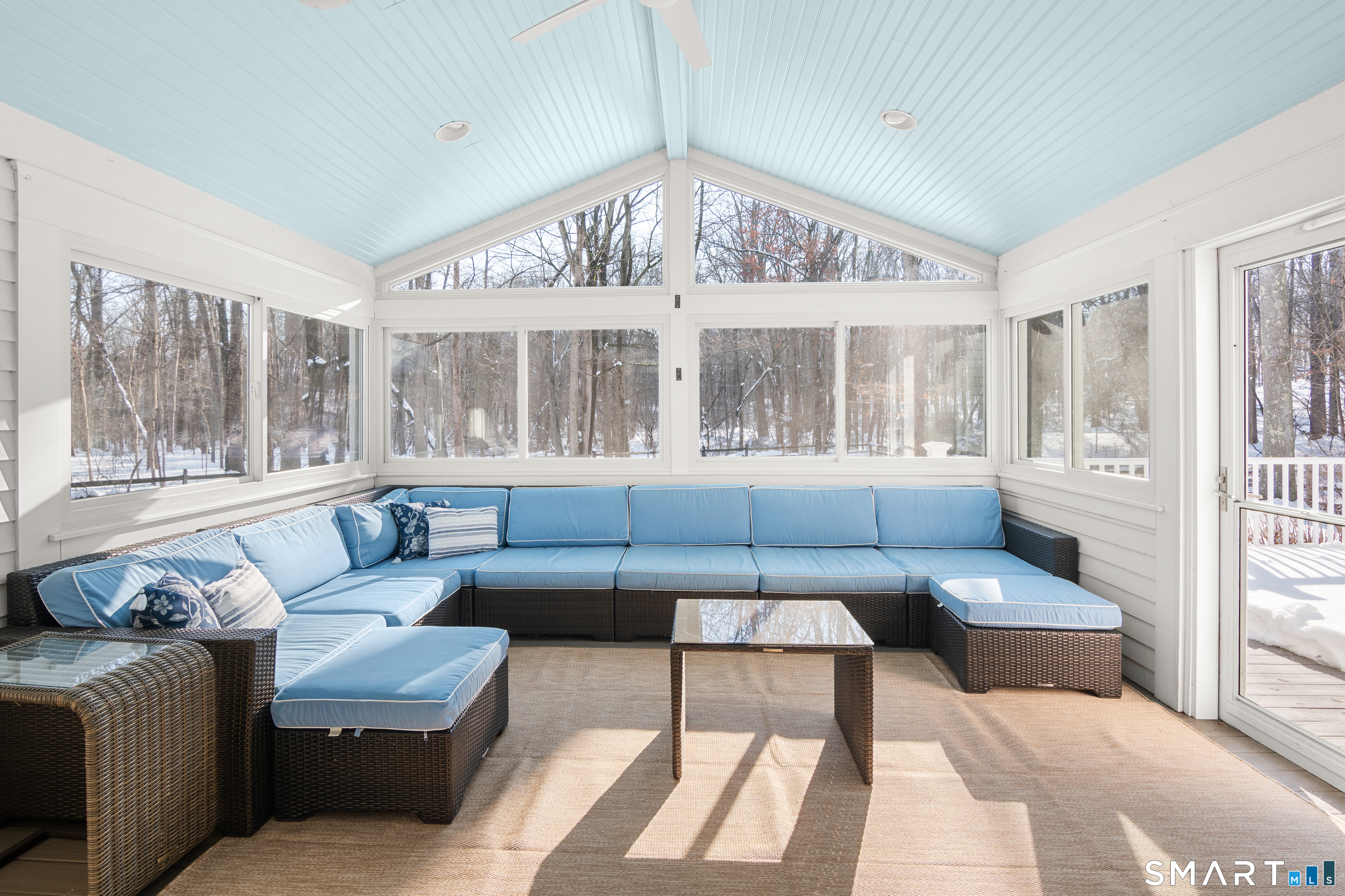 19 Circle Road Darien, CT 06820 - Photo 14 of 37