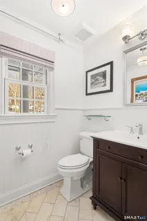 $2,695,000 | 19 Circle Road, Darien, CT 06820